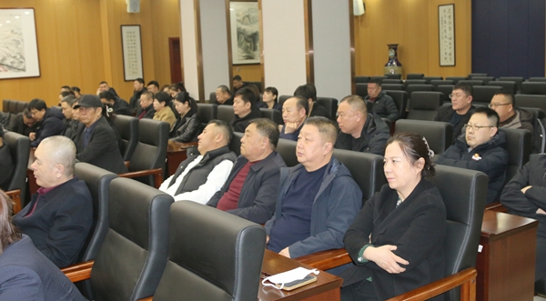东中.jpg