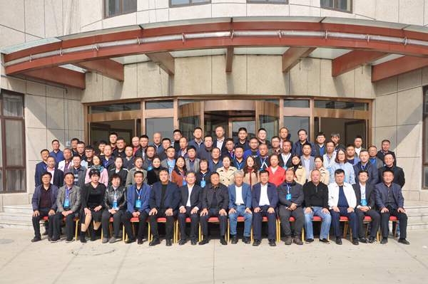 2019年10月12日兴城市九九电磁线有限公司企业联谊会合影留念_副本.jpg